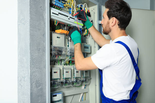 Best Affordable Emergency Electrician  in Olympia Fields, IL